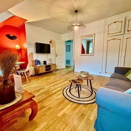 Le Corneille - Ideal Pros & Couples - Centre Historique - Chateau 5Min - Gare 10Min - Au Calme - Fibre Compiegne Luaran gambar