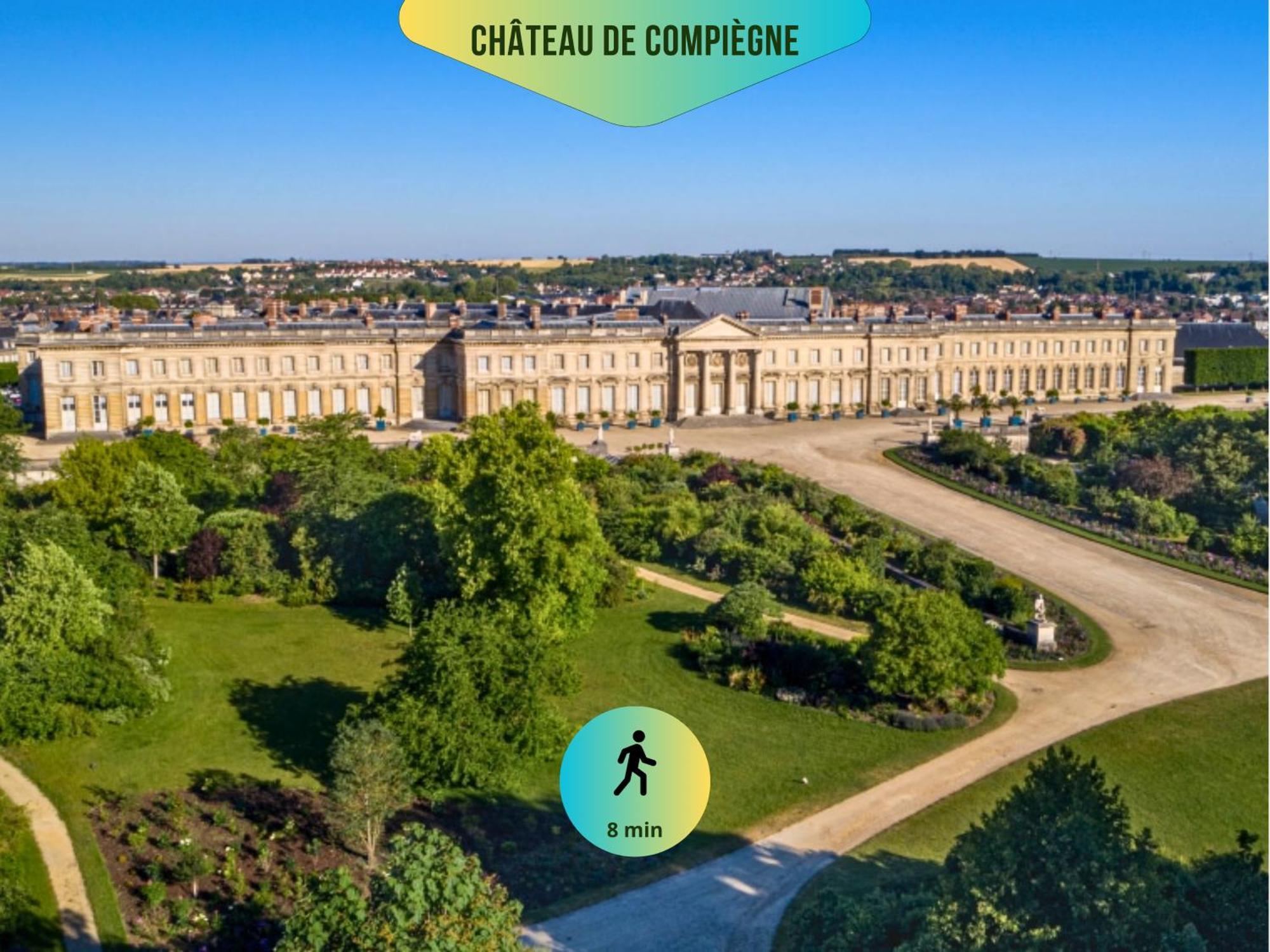 Le Corneille - Ideal Pros & Couples - Centre Historique - Chateau 5Min - Gare 10Min - Au Calme - Fibre Compiegne Luaran gambar